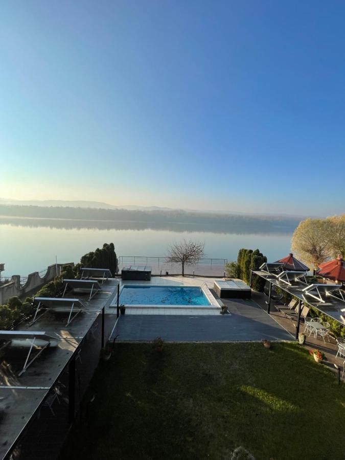 Guest House Panorama Aqualux With Free Parking Novi Sad Exterior foto