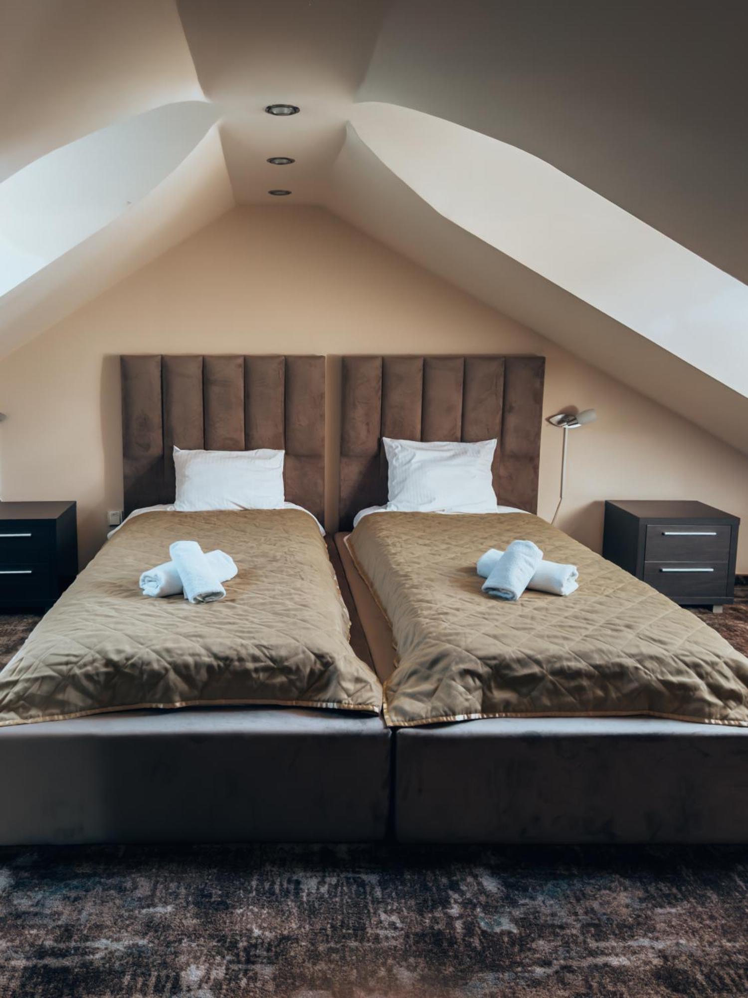 Guest House Panorama Aqualux With Free Parking Novi Sad Exterior foto